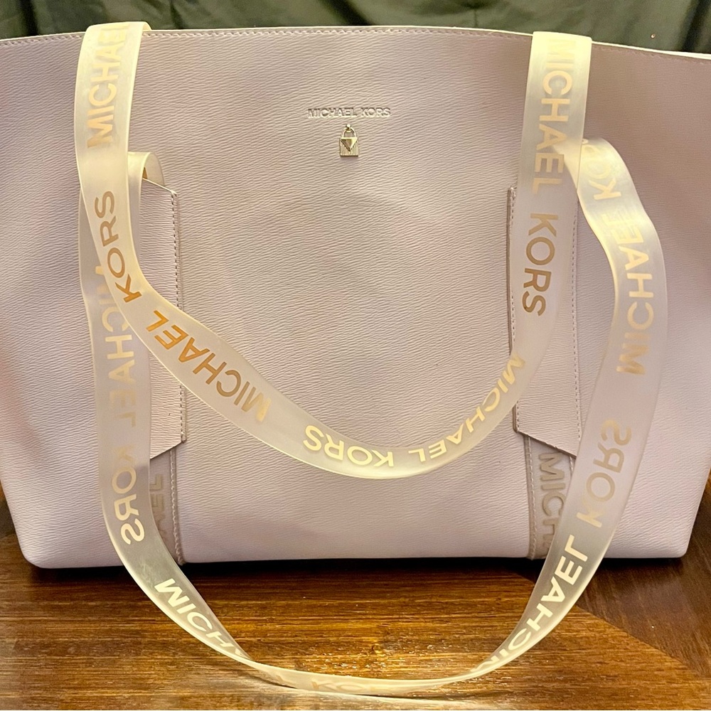 Michael Kors Cream Color Jet Set Saffiano Leather Tote Bag